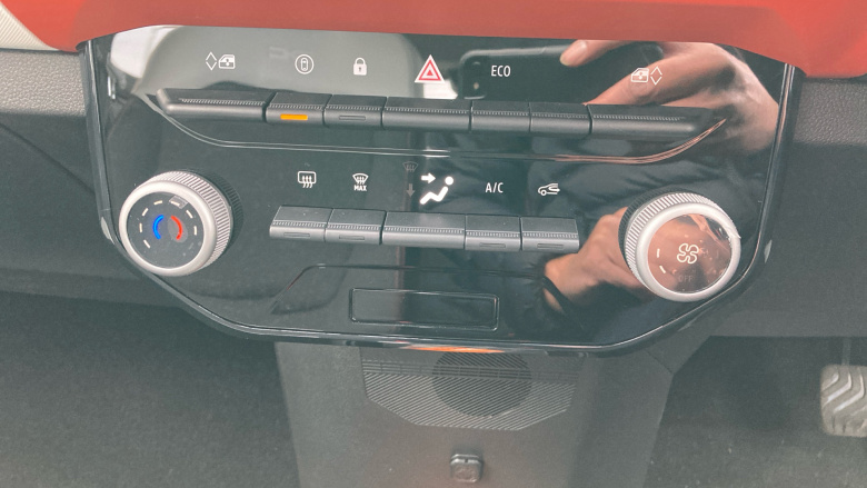 Dacia Spring 27kWh Expression 65 48kW 5dr Auto Electric Hatchback